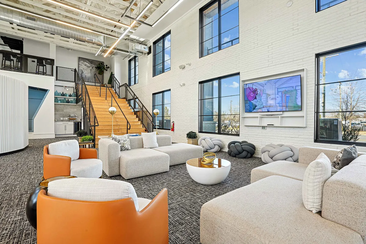 Blu South - Community Space - Seating - Blu South