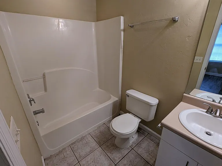 729 Wailes St — Photo 14