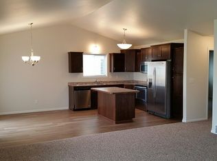964 30th Ave W, West Fargo, ND 58078