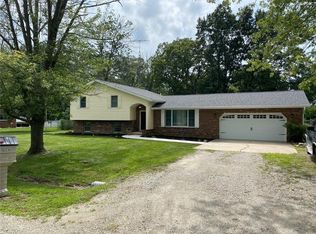 15047 N Dendron St, Effingham, IL 62401