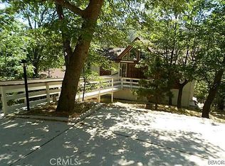 1301 Calgary Dr, Lake Arrowhead, CA 92352