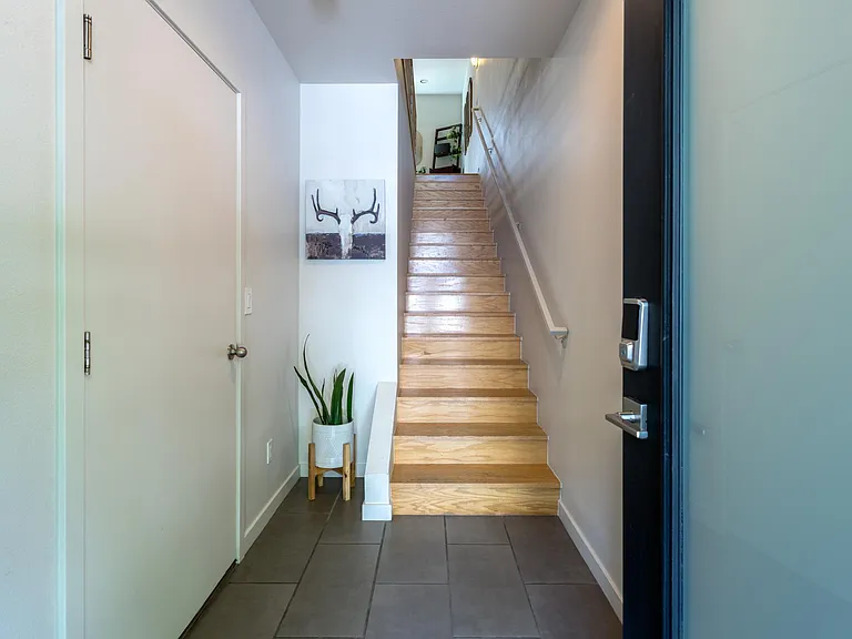 2494 Champa St — Photo 2
