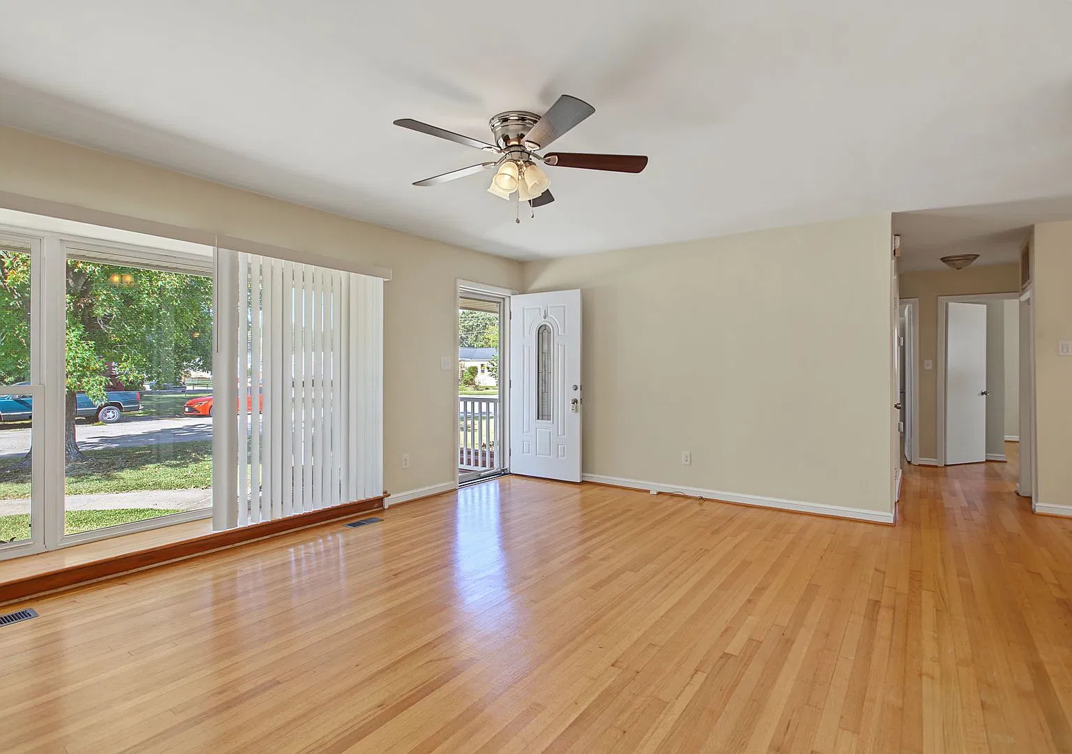 120 Latham Drive, Newport News, VA 23605 — Photo 3