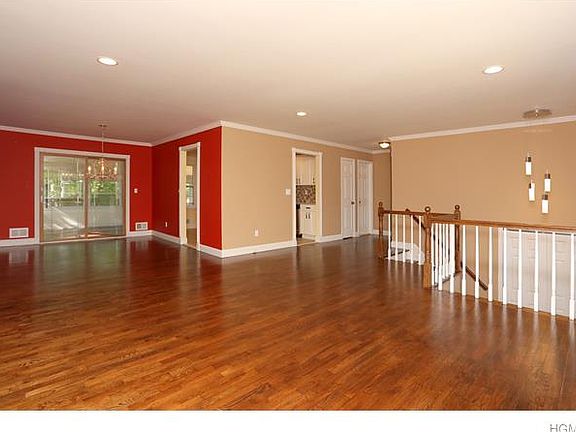 5th image of 37 N Park Ter