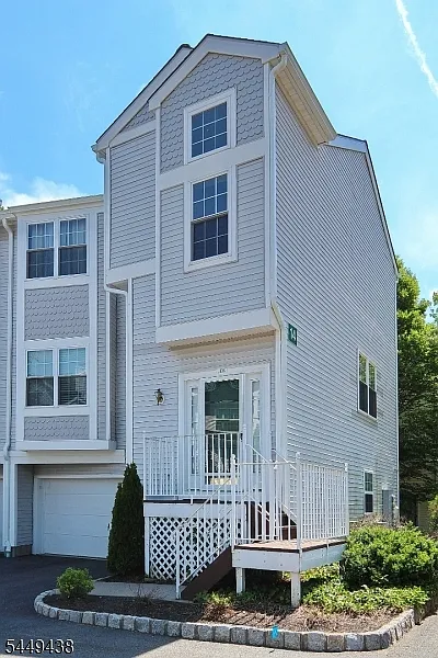 1408 Norwood Way