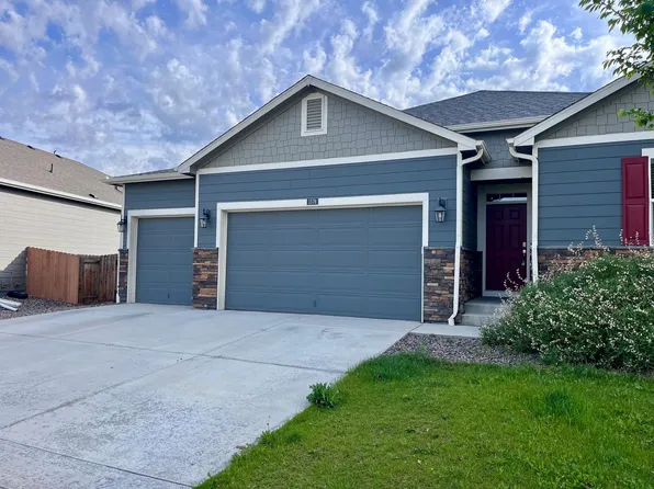 1576 Clarendon Dr, Windsor, CO 80550
