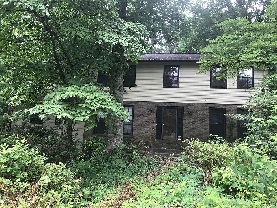 Nice brick base, shade trees