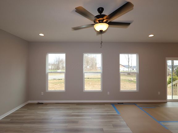 3rd image of 3682 Eagles Landing Dr