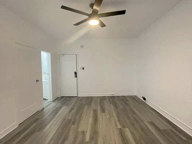 Parnassah Holdings — Photo 5