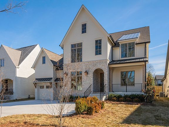 2nd image of 119 Lasalle Ct