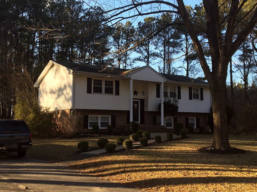 2nd image of 706 Getman Dr
