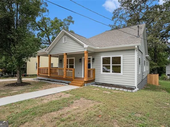 551 Lake Dr, Hapeville, GA 30354