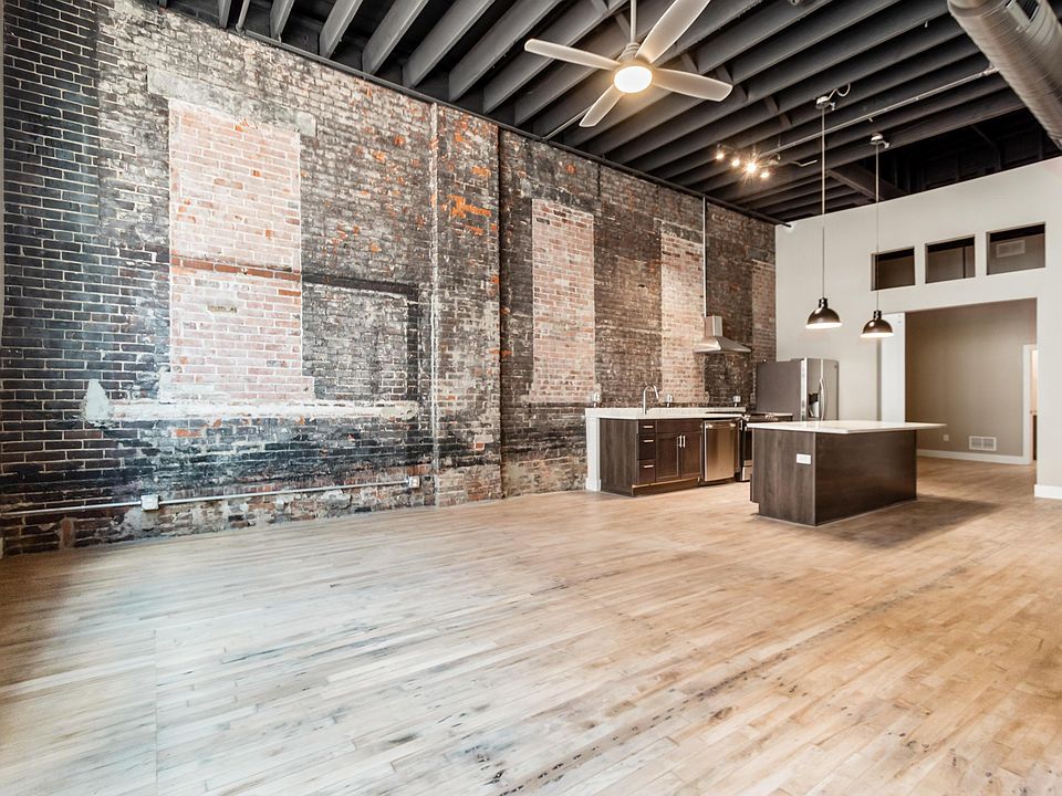 1st image of 45 N Pearl St #2B