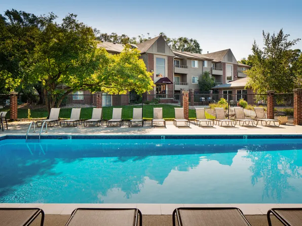 Bentley by Broadmoor