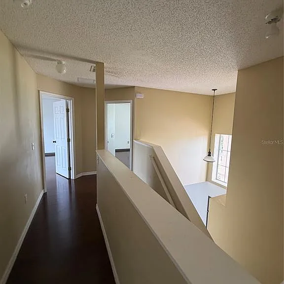 567 Hummingbird Ct — Photo 17