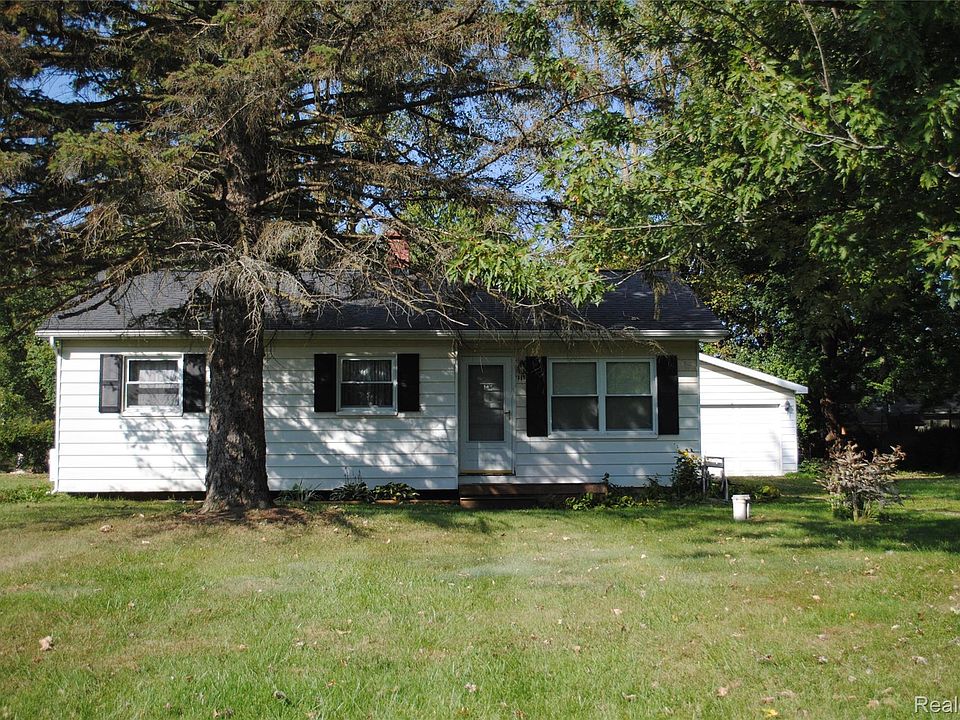 1st image of 2090 Bramblewood Dr