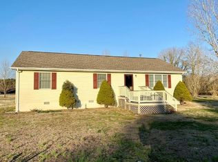 21305 Pickpenny Rd, Melfa, VA 23410