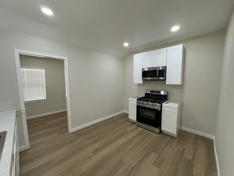 3006 9th St #3014 — Photo 11