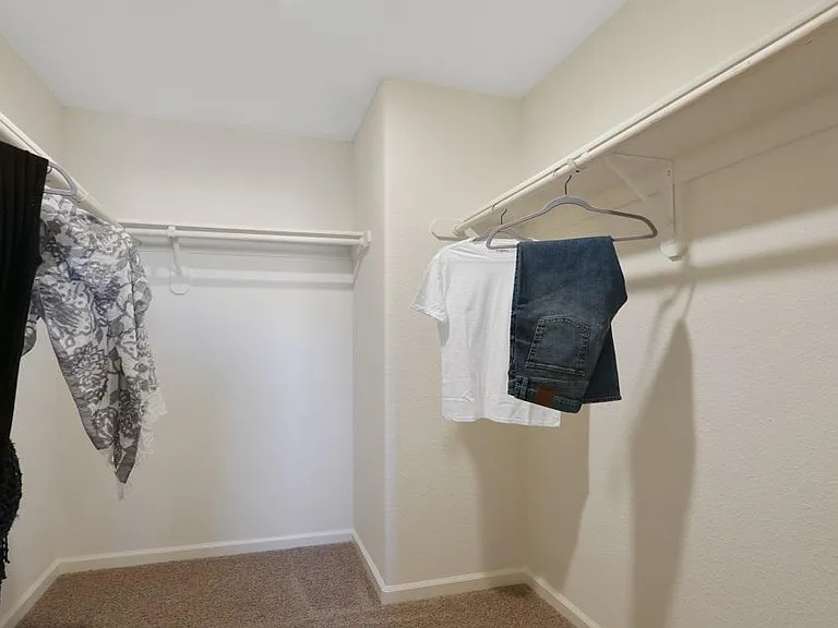 363 Sullivan Dr — Photo 12