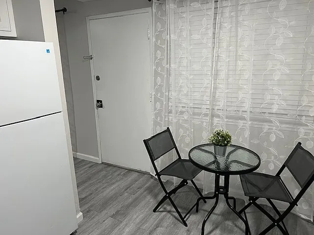 415 S Willard Ave #11 — Photo 16