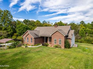 17254 Stockton Valley Rd, Philadelphia, TN 37846