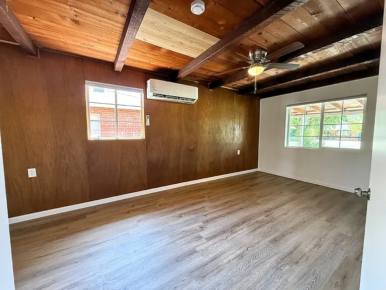 1514 W Rovey Ave — Photo 29