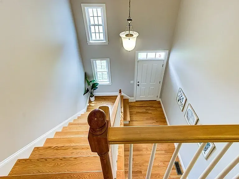 23 Holbrook Ln — Photo 10