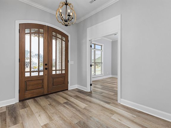 4th image of 1017 Whippoorwill Cir