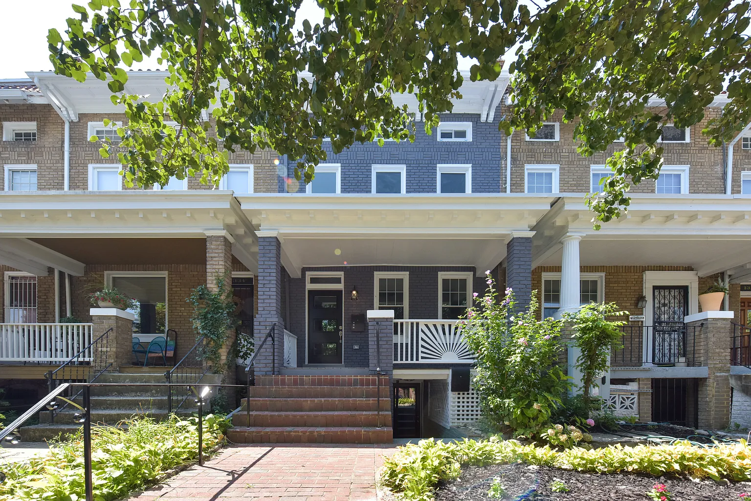 1336 Quincy St NW photo 1