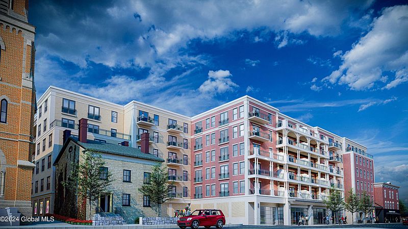 4th image of 19 Washington Street #463 F