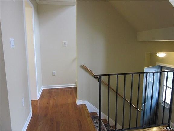 5th image of 22 Virginia Ave APT 3