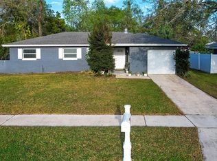 825 Agnes Dr, Altamonte Springs, FL 32701