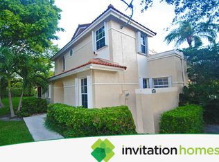 3372 Deer Creek Alba Cir, Deerfield Beach, FL 33442