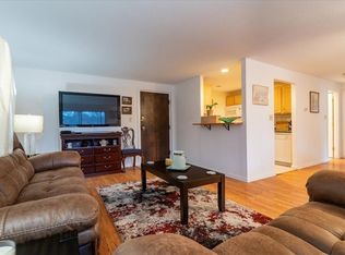 68 Main St APT 21C, Stoneham, MA 02180
