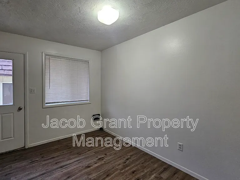 731 N Fanning Ave #735 — Photo 5