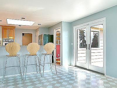 Expansive Kitchen w/view