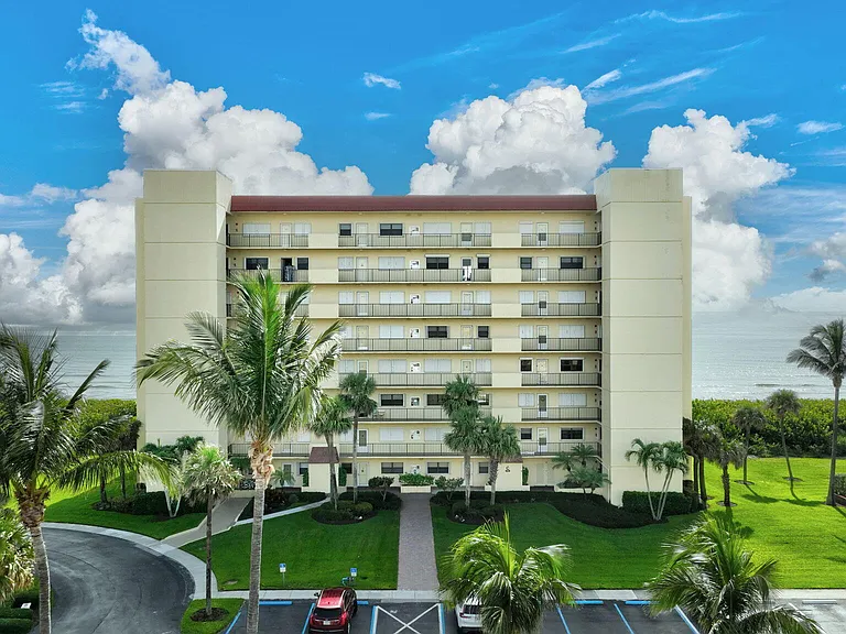 7420 S Ocean Dr #215 — Photo 28