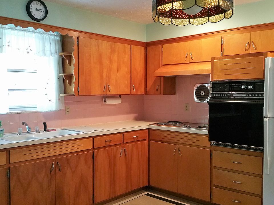 1st image of 310 W Hubert Ave