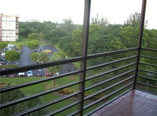 1000 SAINT CHARLES Place #701, Pembroke Pines, FL 33026