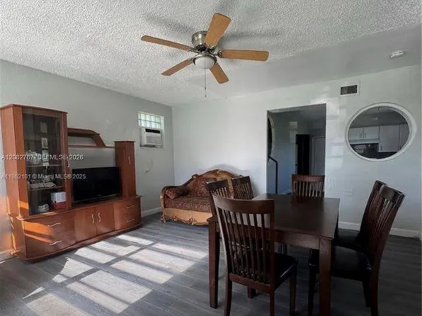 7802 NW 8th Ave #5, Miami, FL 33150
