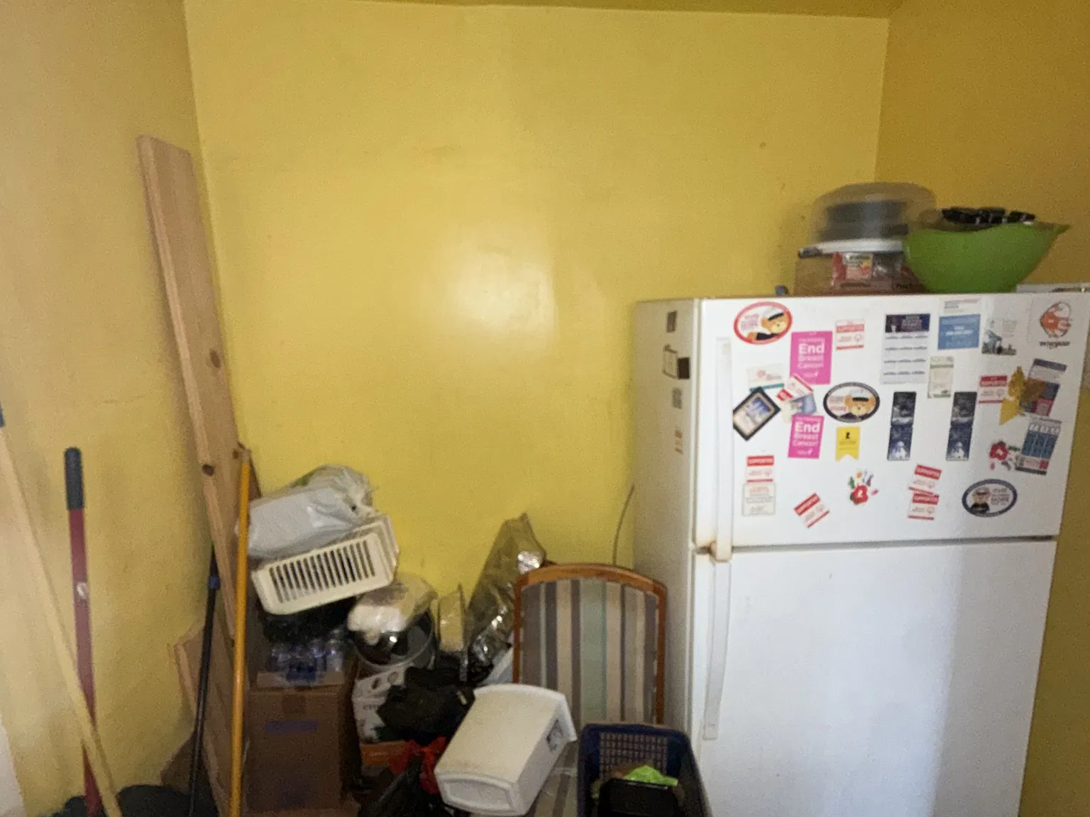 3 bed, 900 sqft, $590 — Photo 4