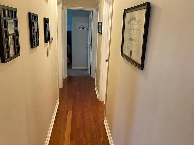 hallway to bedrooms and bathroom