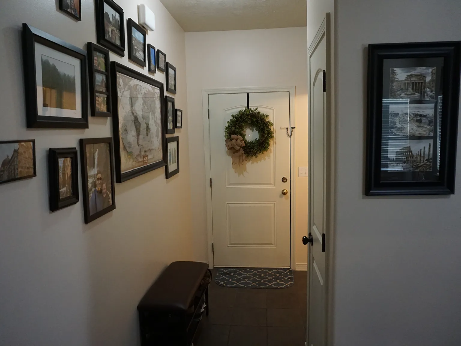 3 bed, 2.5 bath, 1724 sqft, $1,850 — Photo 3