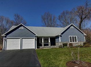 29 Lisa Marie Cir, Warwick, RI 02886