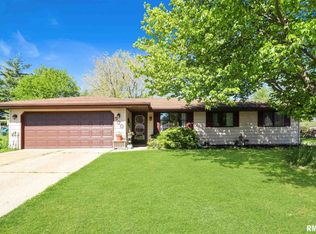 500 High Oak Dr, East Peoria, IL 61611
