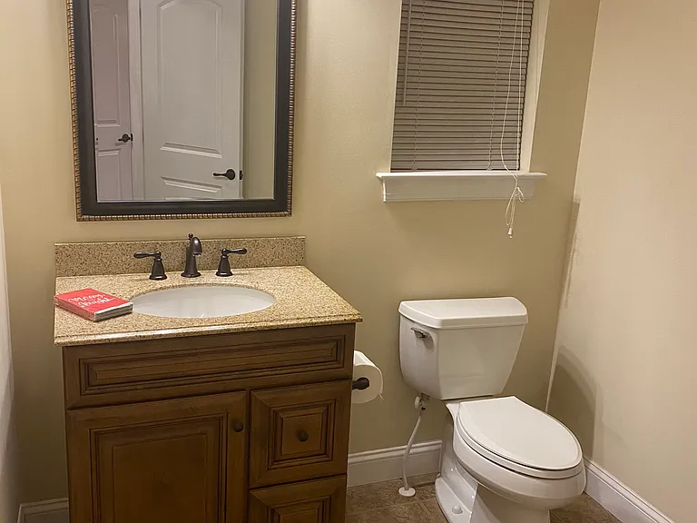 355 Adrain St — Photo 16