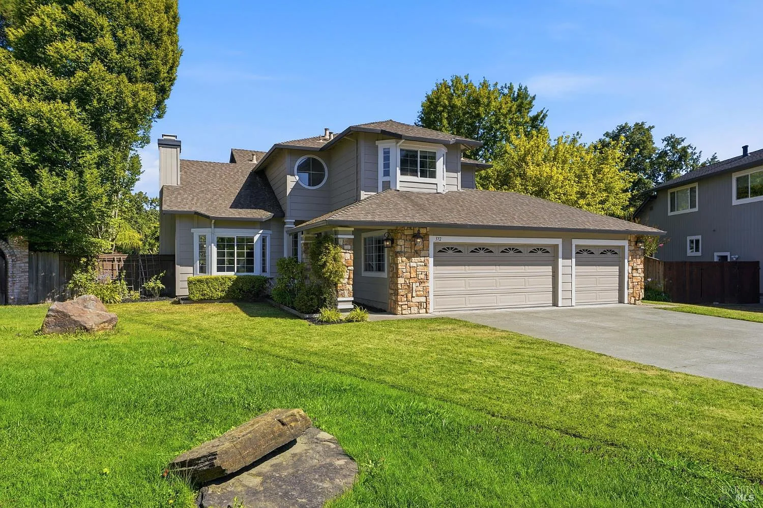 372 Fireweed Court - Photo 7