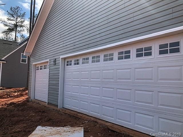 2nd image of 125 Wind Stone Dr #6