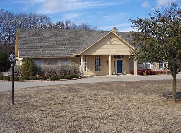 2nd image of 11857 Sheffield Dr