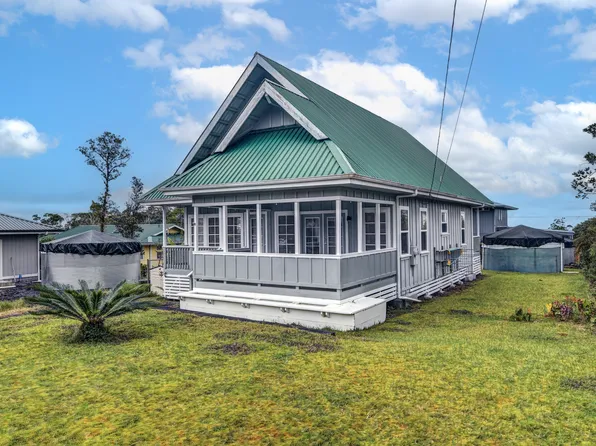 25-202 Ua Nahele St, Hilo, HI 96720
